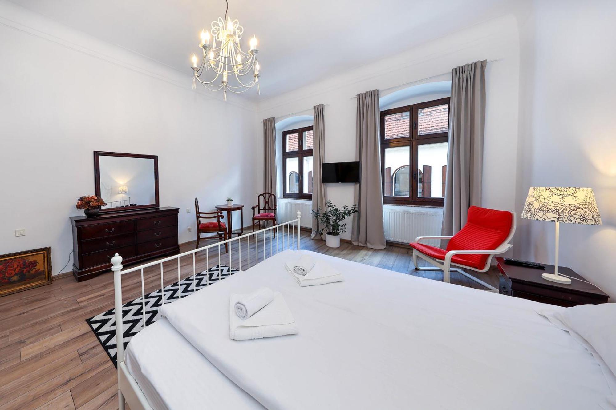 Hirscher Apartments Braşov Eksteriør bilde