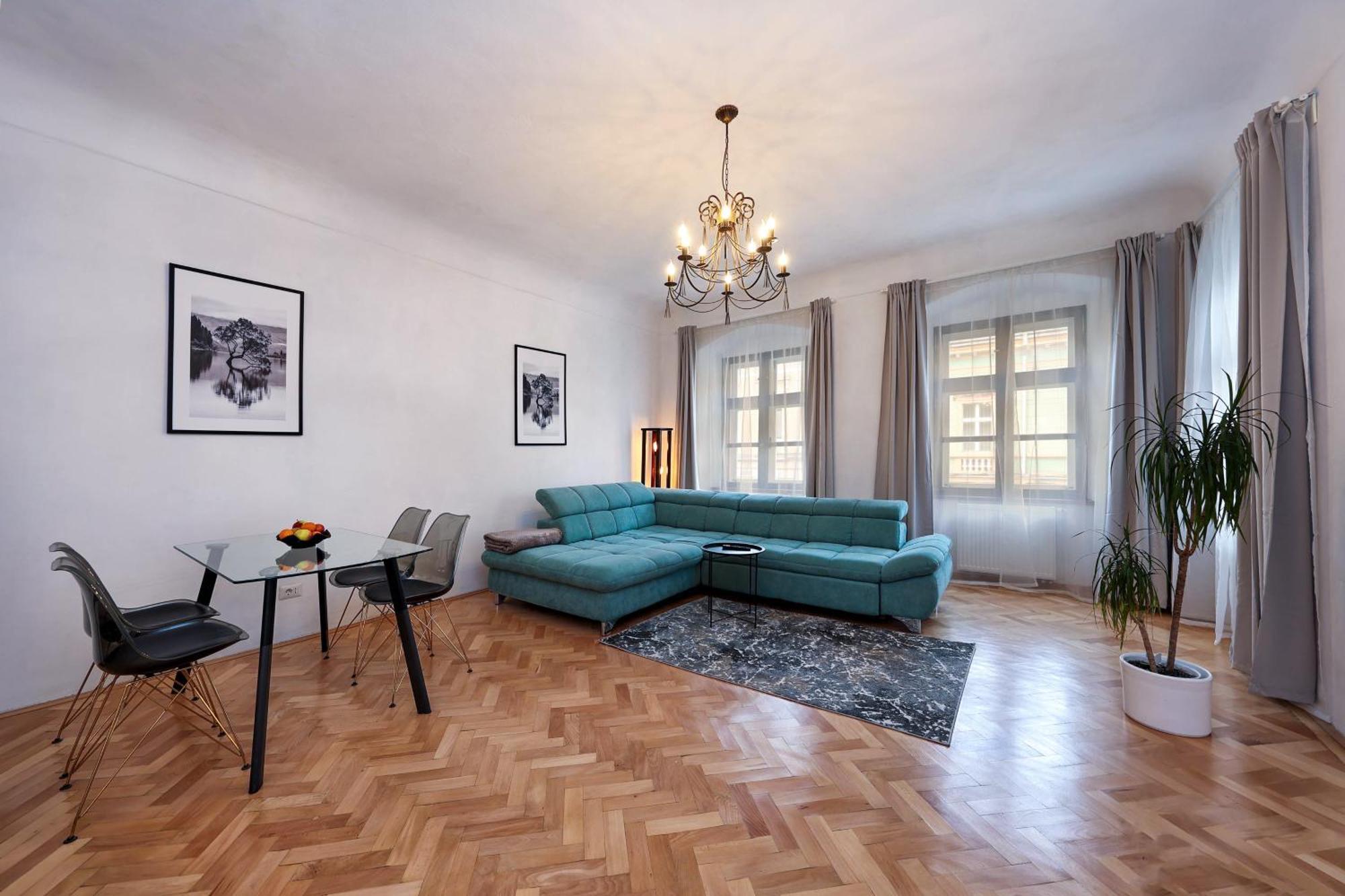 Hirscher Apartments Braşov Eksteriør bilde